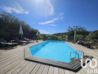  Maison à vendre 12 pièces 323 m²