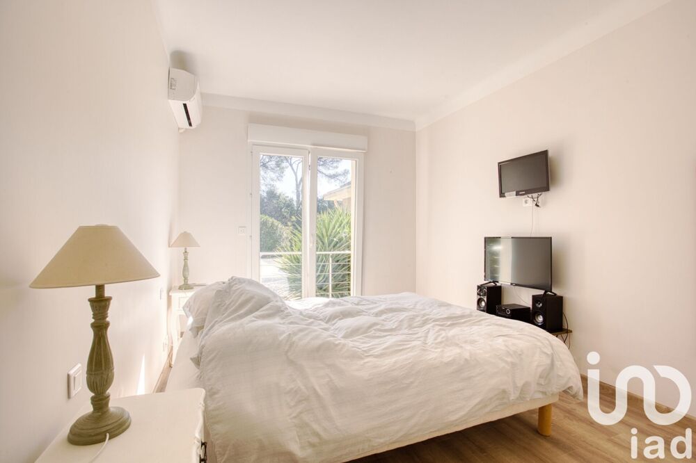 � vendre  Maison Saint-Rapha�l (83700)