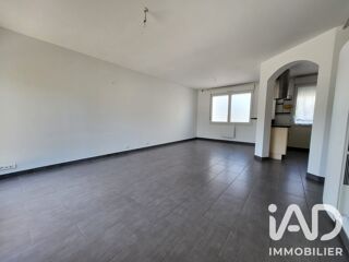  Appartement à louer 4 pièces 67 m²