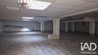  Parking / Garage à vendre 340 m²