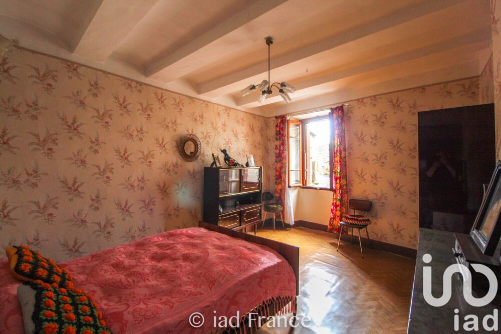 Vente Maison Vente Maison de village 7 pièces Saint-julien-de-peyrolas