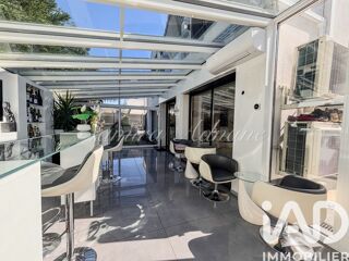  Maison à vendre 10 pièces 257 m²