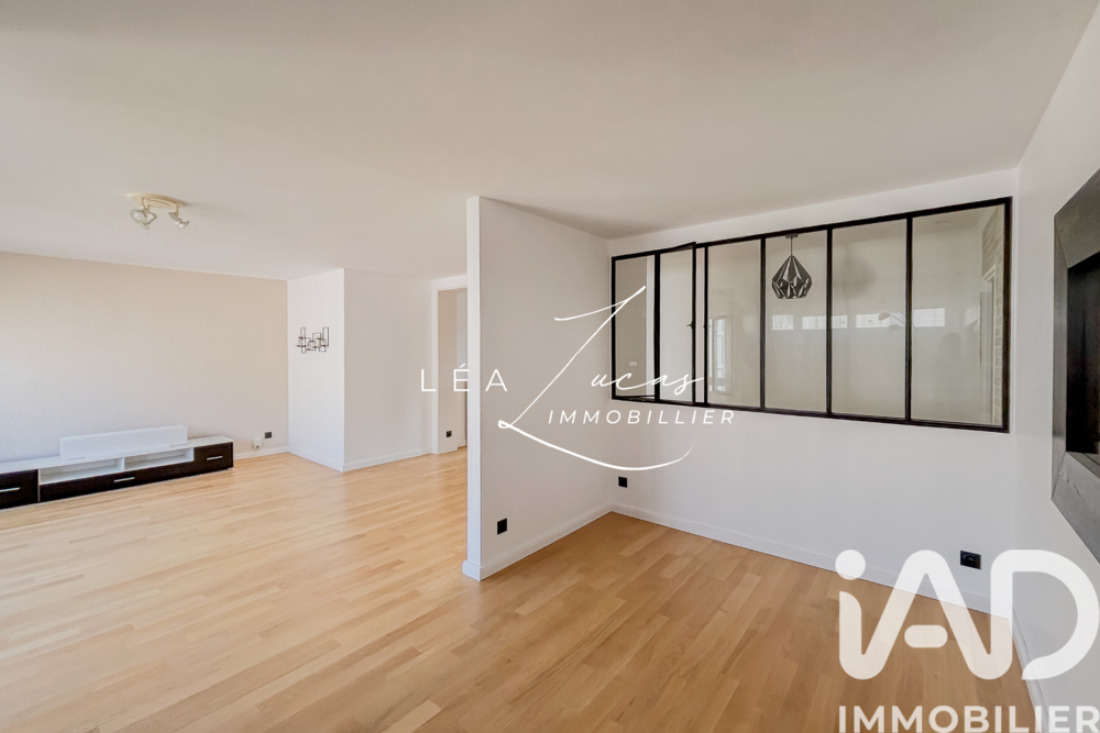 vente Appartement - 4 pièce(s) - 101 m² Paris 19