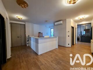  Appartement à vendre 8 pièces 180 m²