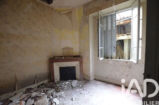  Immeuble � vendre 180 m�