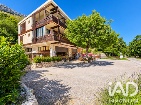   Vente Alimentation 337 m&sup2; 