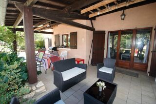  Maison à vendre 10 pièces 214 m²