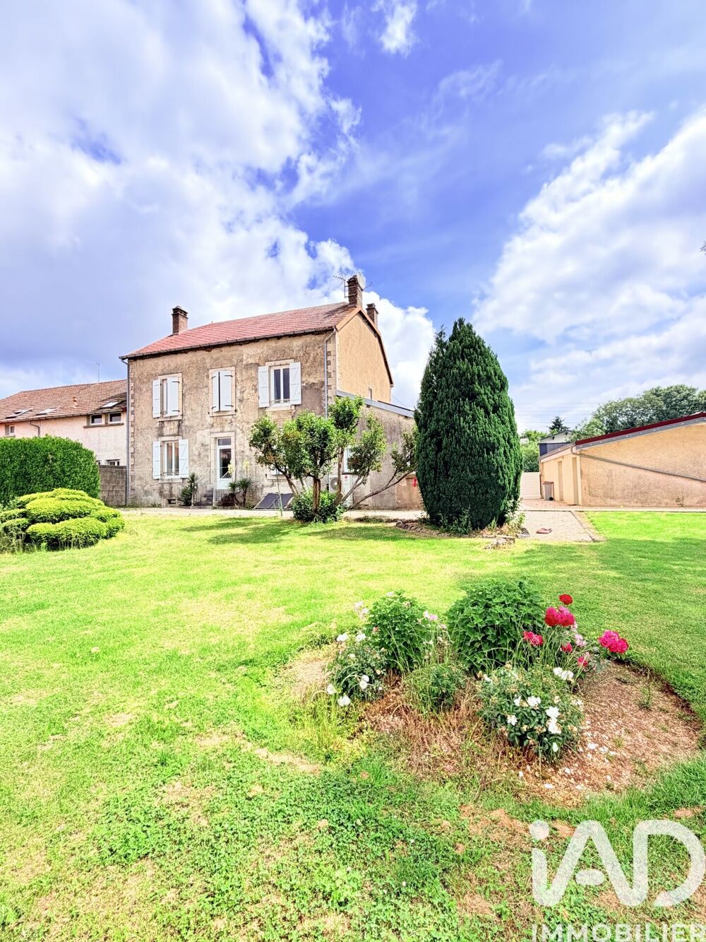 vente Maison - 8 pièce(s) - 233 m² Chalindrey (52600)