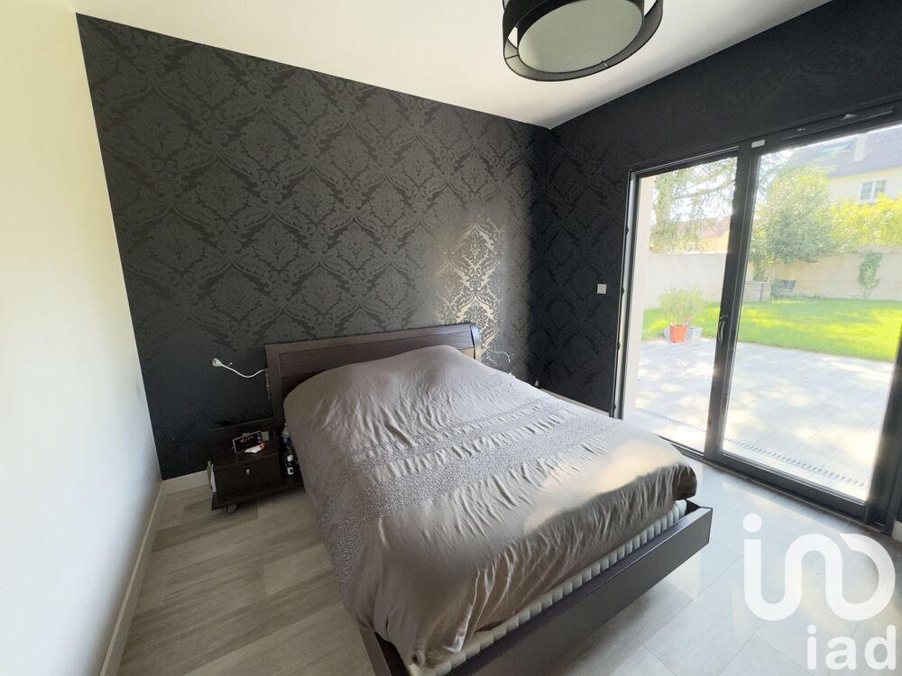 � vendre  Maison Bois-le-Roi (77590)