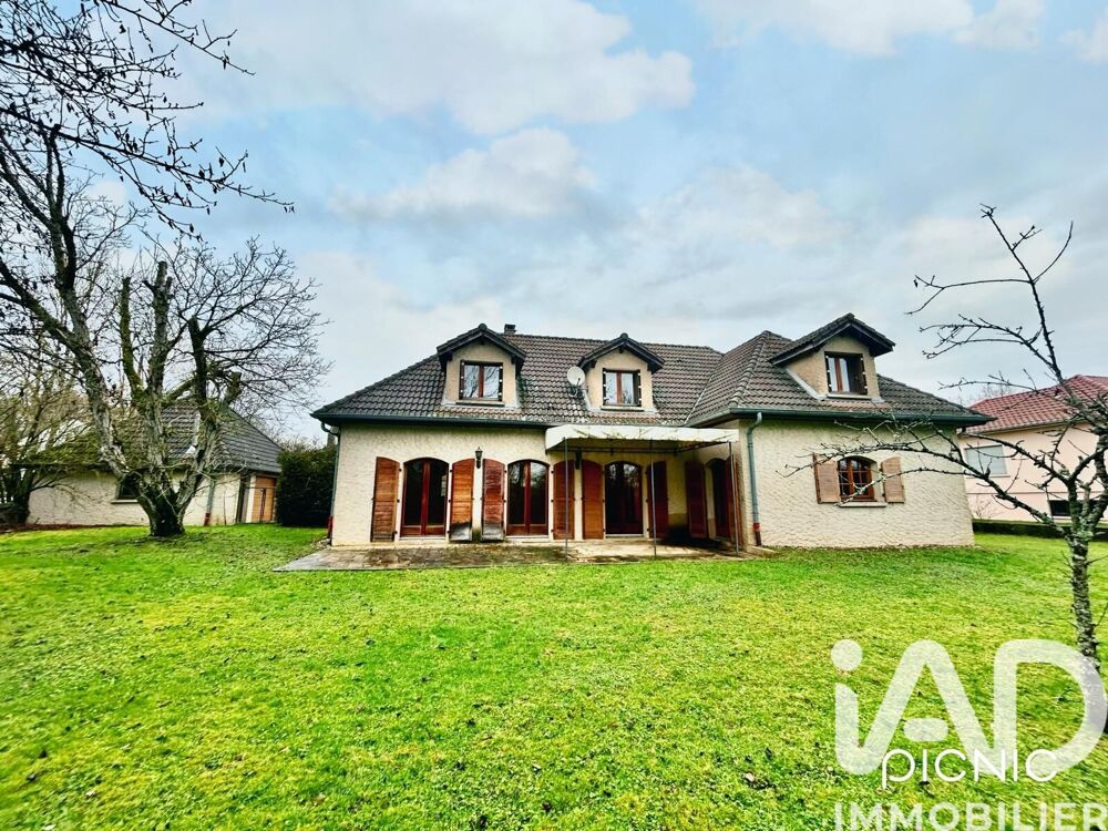Maison 7 pièces 186 m² · à Ars-Laquenexy · 186 m² · 349 000 €