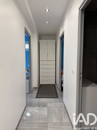  Immeuble � vendre 272 m�