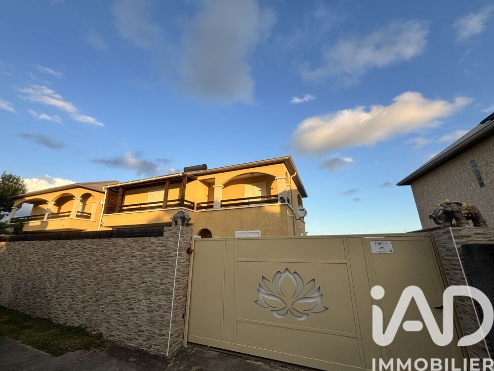 vente Maison - 5 pièce(s) - 135 m² Saint-Pierre (97410)