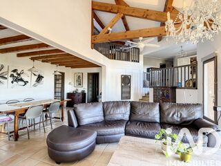  Maison à vendre 7 pièces 255 m²