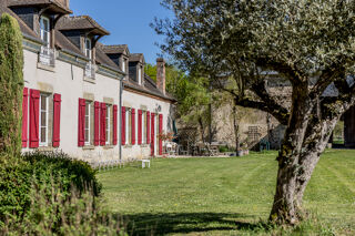  Maison � vendre 15 + pi�ces 329 m�