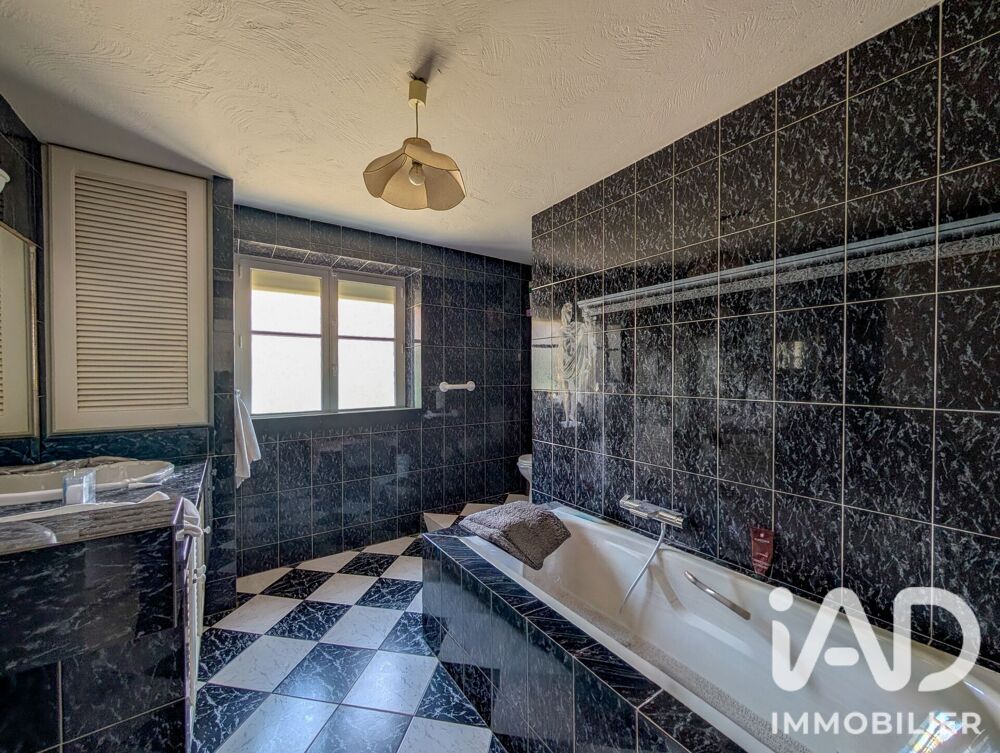 à vendre  Maison Cagnes-sur-Mer (06800)