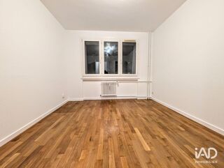  Appartement à louer 3 pièces 95 m²