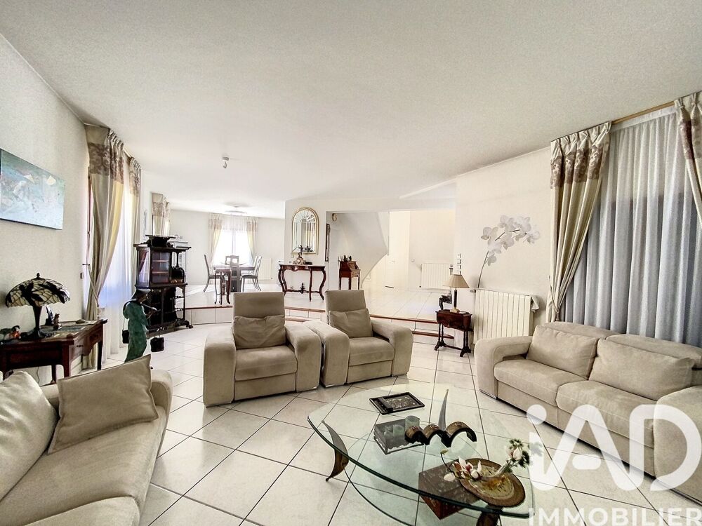 à vendre  Maison Saint-Denis (93200)
