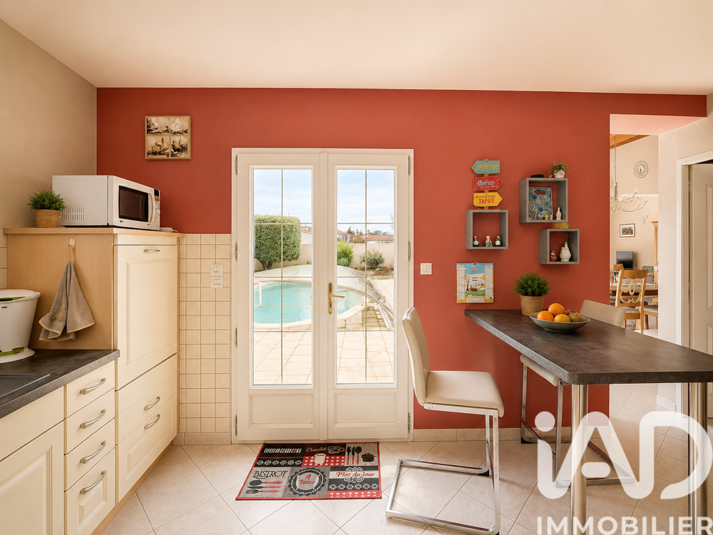 vente Maison - 5 pièce(s) - 151 m² Saint-Sauveur-d'Aunis (17540)