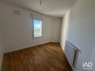  Appartement à louer 4 pièces 80 m²