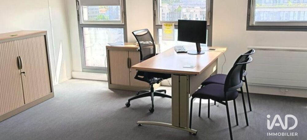   Vente Bureaux 237 m&sup2; Montigny-le-bretonneux