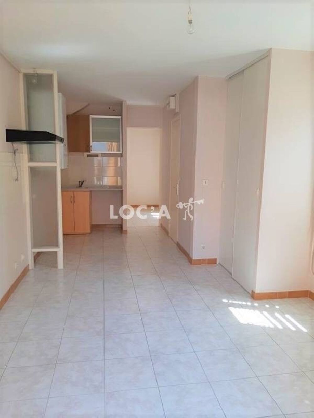 400€ cc/mois - A SAISIR !! Spacieux appartement F2 de 47....