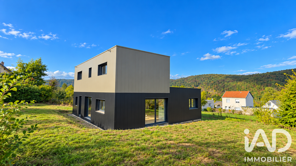 Vente Maison Vente Maison d'architecte 6 pièces Bogny-sur-meuse
