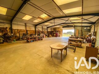  Immeuble à vendre 679 m²