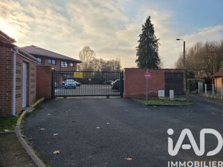  Immeuble à vendre 1210 m²