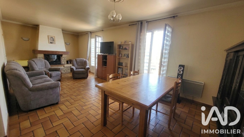 Vente Maison Vente Maison/villa 4 pièces Villemandeur