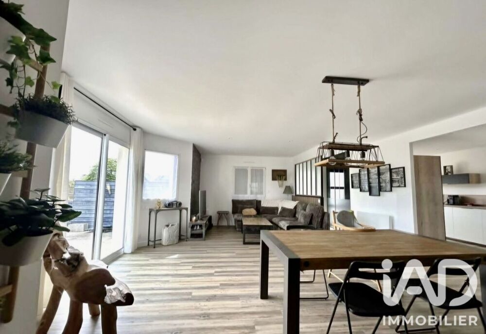 Vente Maison Vente Maison/villa 6 pièces Kernilis