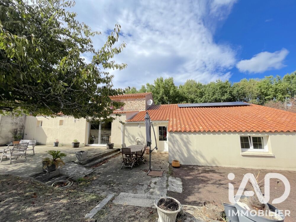 Vente Maison Vente Longère 4 pièces Sainte flaive des loups