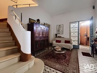  Maison � vendre 8 pi�ces 243 m�