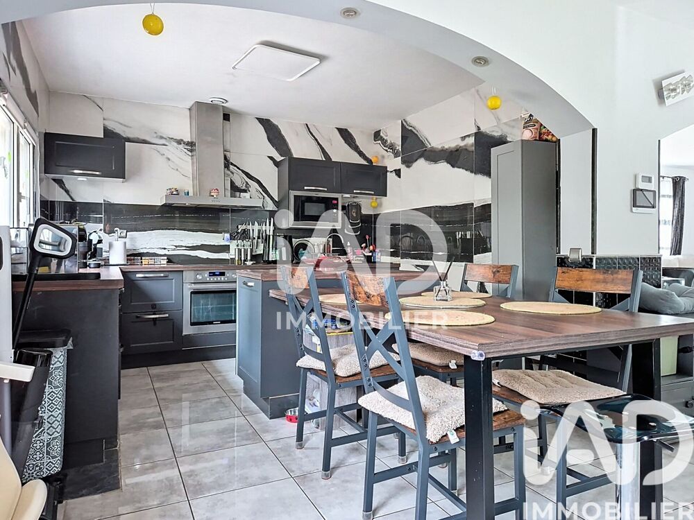 Maison 7 pièces 189 m² · à Montgeron · 189 m² · 419 000 €
