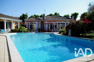  Maison à vendre 15 + pièces 452 m²