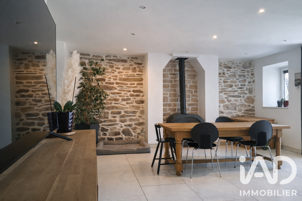 Vente Maison Vente Maison de village 4 pièces Peillac