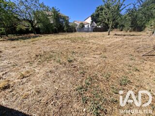 Terrain à vendre 898 m²