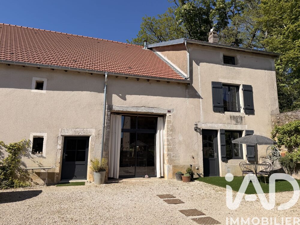 vente Maison - 9 pièce(s) - 251 m² Saint-Broingt-les-Fosses (52190)