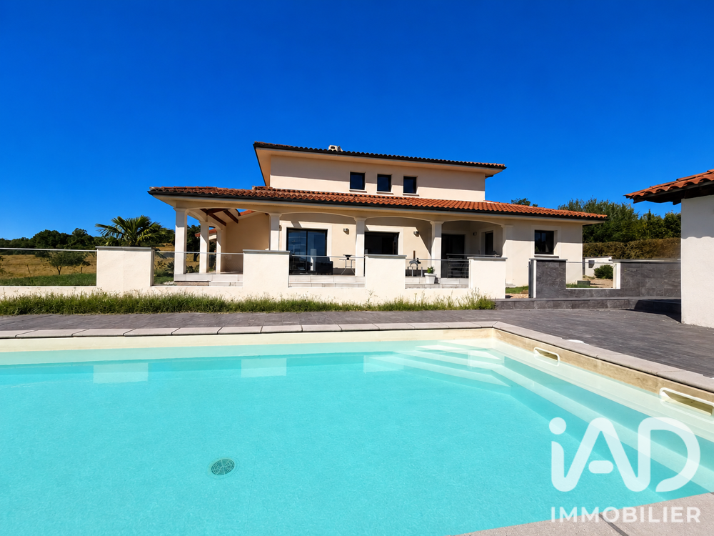 Vente Maison Vente Maison d'architecte 10 pièces Figeac