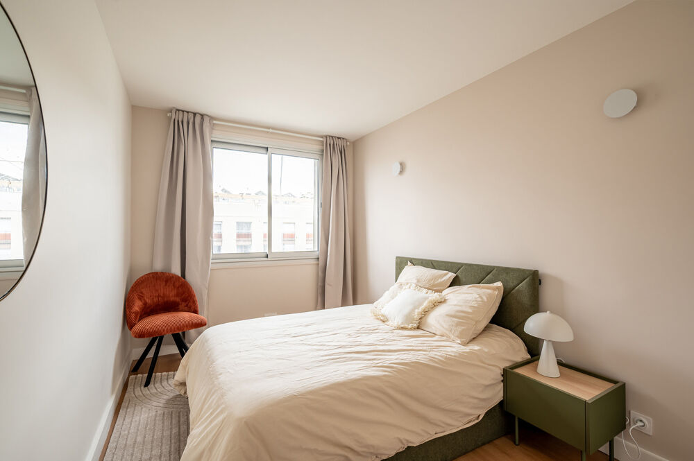 Vente Appartement Appartement 4 pièces refait à neuf par architecte Paris 11