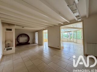  Maison à vendre 8 pièces 214 m²