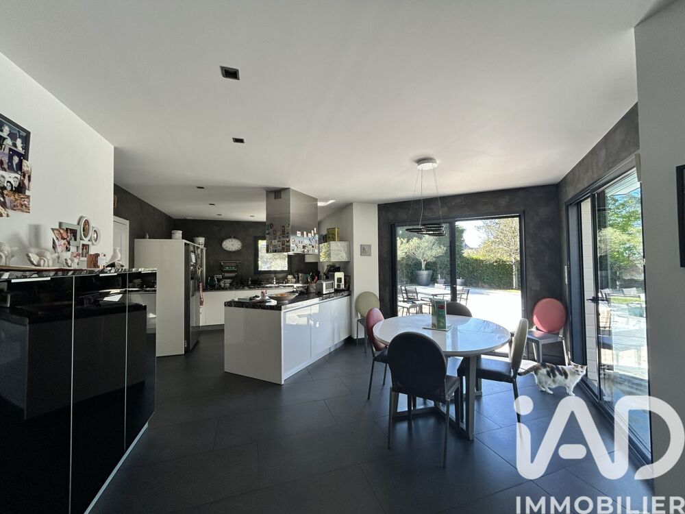 à vendre  Maison Mûrs-Erigné (49610)