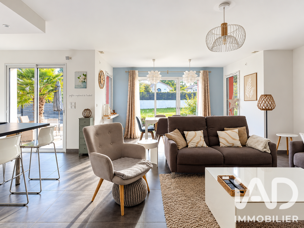 Vente Maison Vente Maison traditionnelle 7 pièces Basse-goulaine