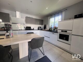  Maison à vendre 6 pièces 194 m²
