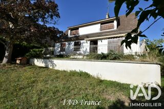  Maison à vendre 8 pièces 146 m²