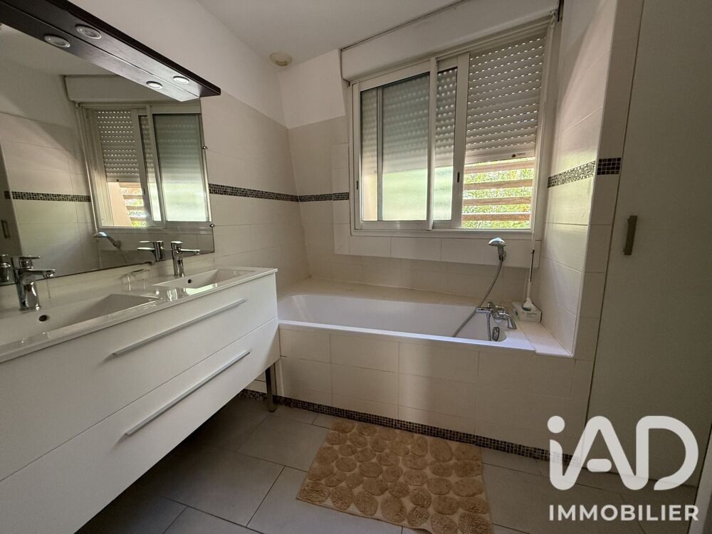 à vendre  Appartement La Londe-les-Maures (83250)