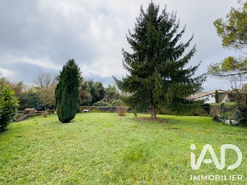 Vente Terrain Vente Terrain à bâtir 1 042 m&sup2; Nersac