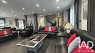  Maison à vendre 10 pièces 236 m²