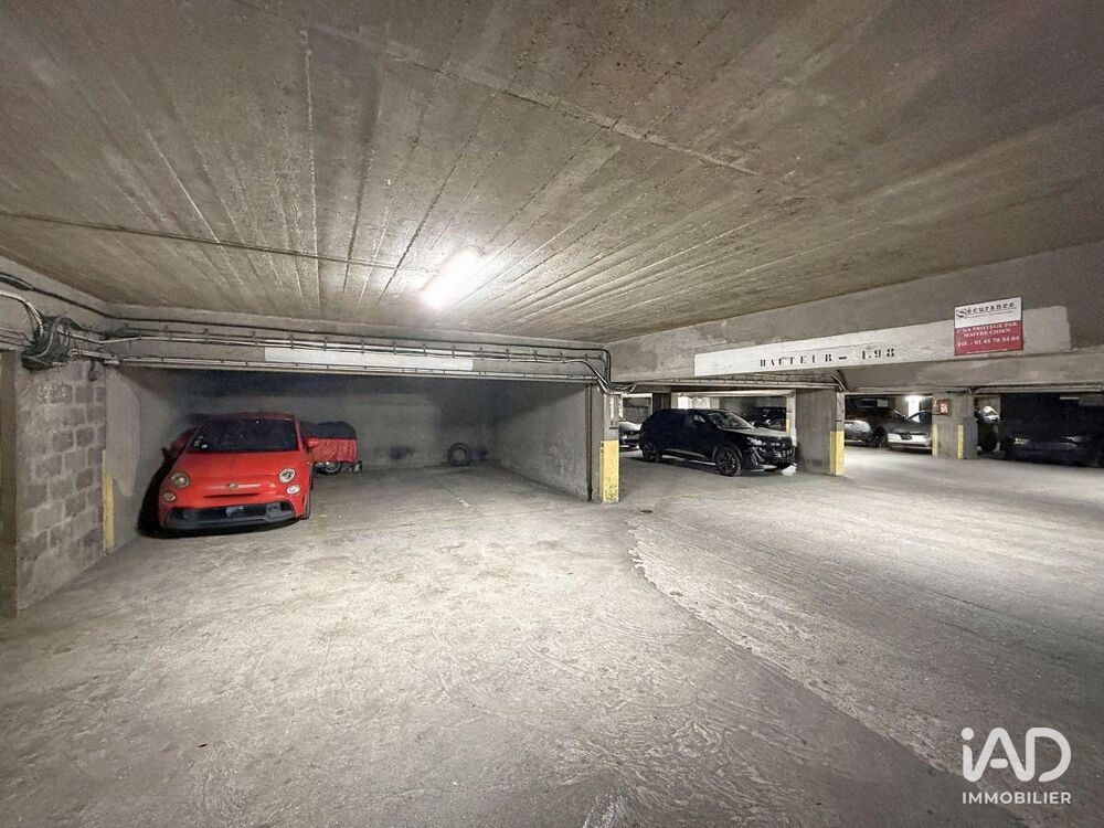 Vente Parking/Garage Vente Parking 2 020 m&sup2; Paris 20
