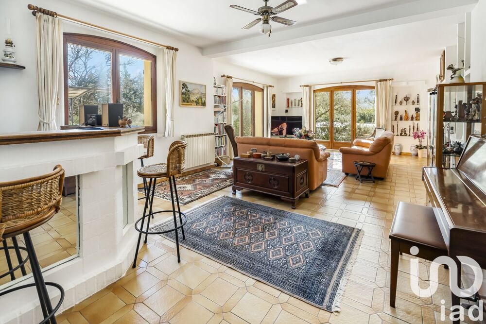 à vendre  Maison Saint-Maximin-la-Sainte-Baume (83470)