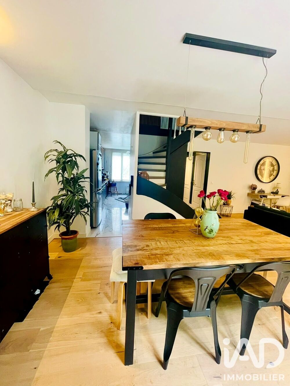vente Maison - 6 pièce(s) - 135 m² Morainvilliers (78630)